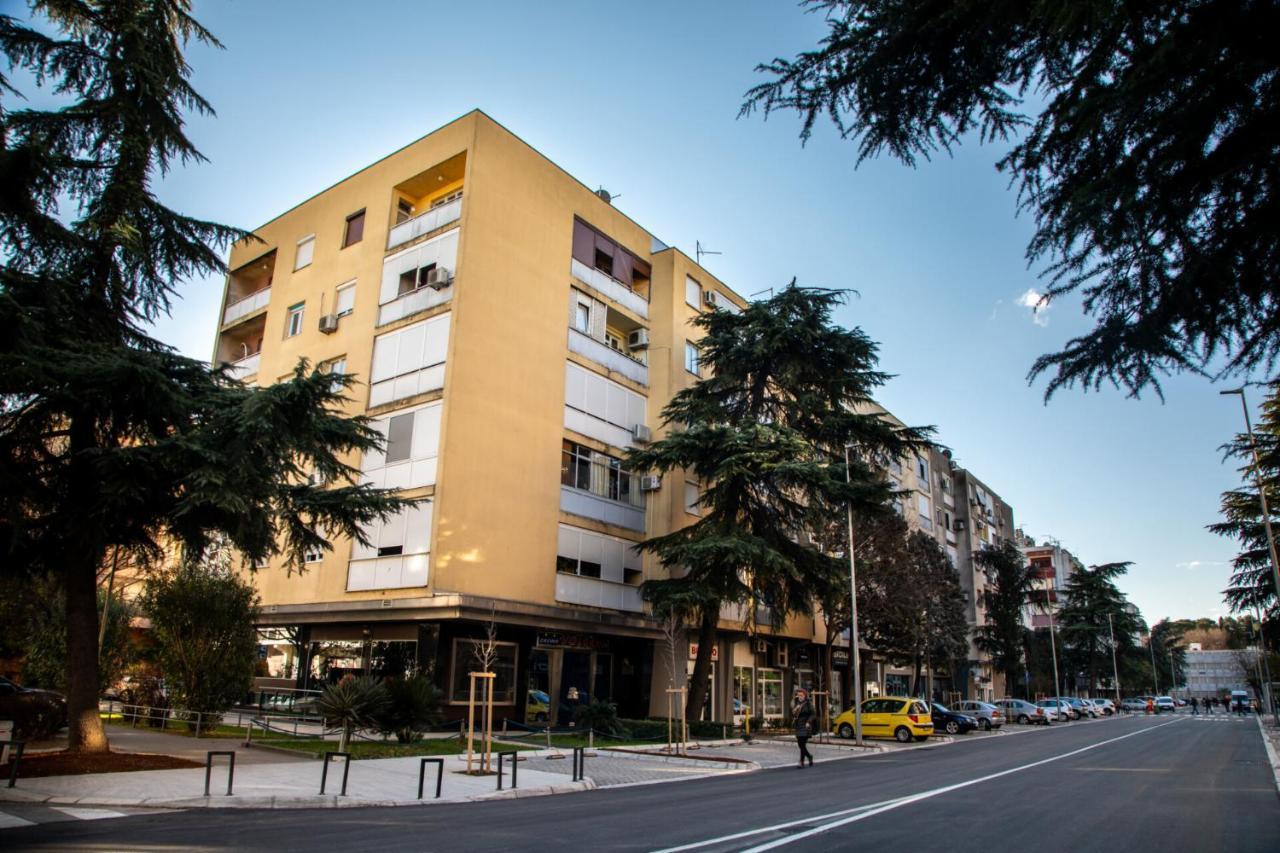 Apartment Z พอดโกริกา ภายนอก รูปภาพ